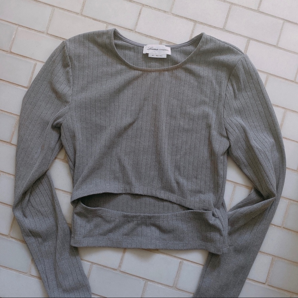 LOVERS + FRIENDS GREY LONG-SLEEVE WITH SLIT